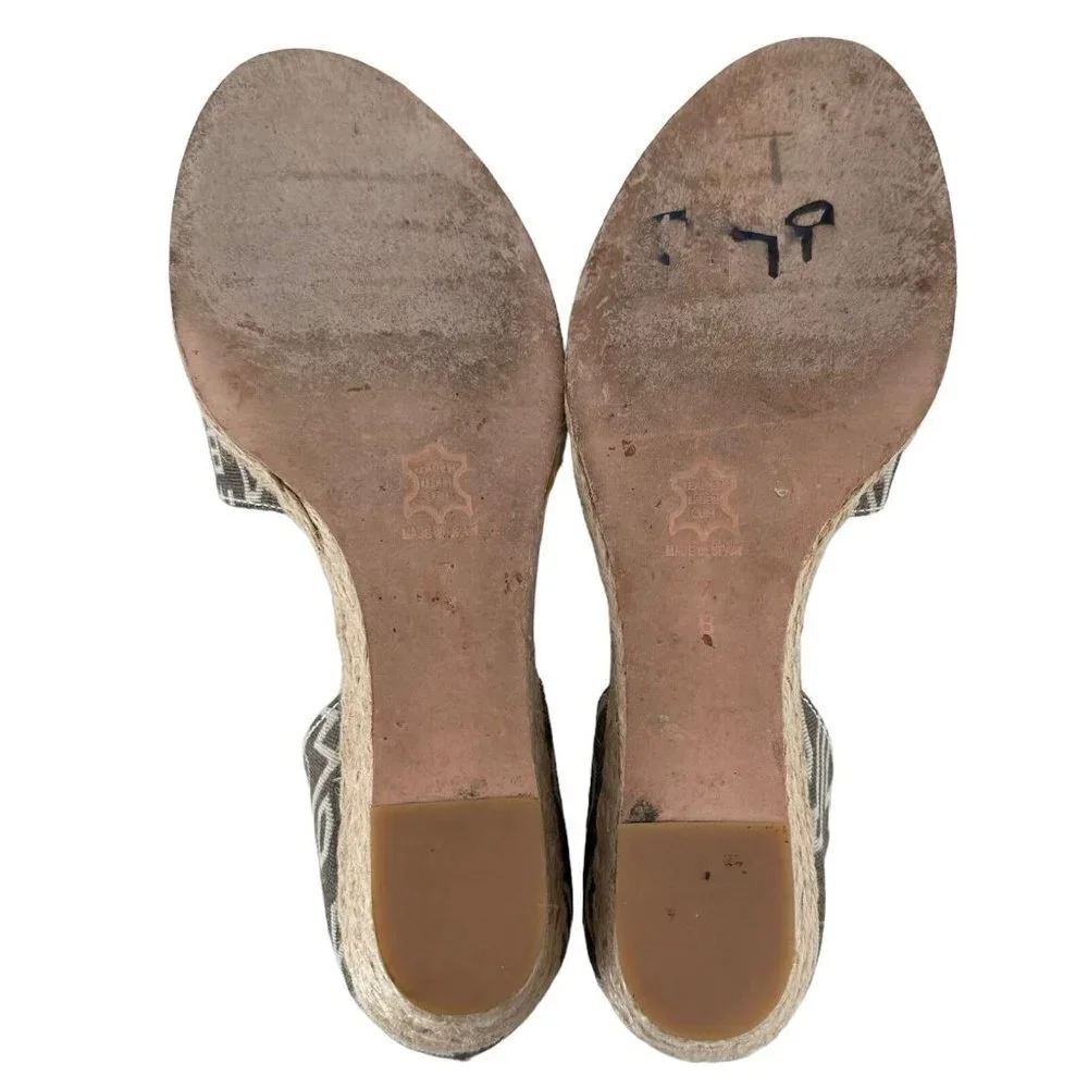 FS/NY Rapture Gray Geometric Print Canvas Open Toe Wedge Espadrilles Size 7